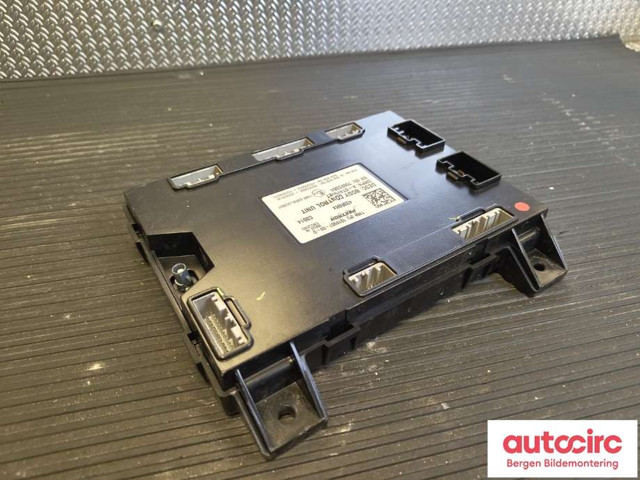 Styreenhet comfort (BCM) til Tesla Model S 2013-2016 (Fase 1)  (TESLA|1010907-00-G||1010907-00-D)