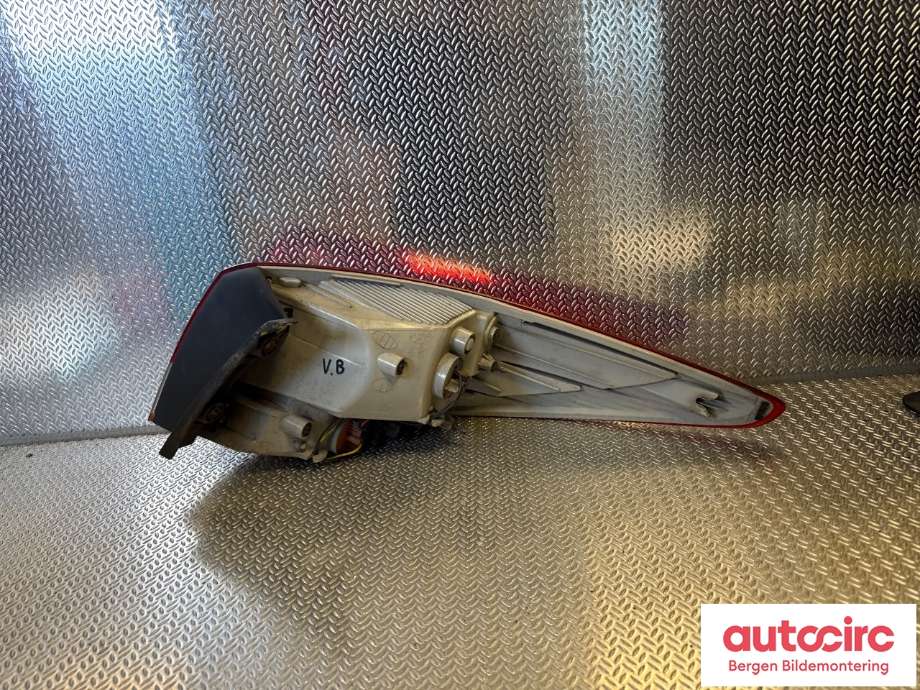 Baklykt venstre til Hyundai Ix35 2010-2015 (HYUNDAI|92401 2Y000|)