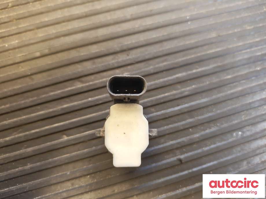 Parkeringssensor bak til Tesla Model S 2013-2016 (Fase 1)  (TESLA|1048473-00-A||1048473-06-A)