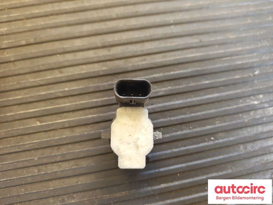 Parkeringssensor bak til Tesla Model S 2013-2016 (Fase 1)  (TESLA|1048473-00-A||1048473-06-A)
