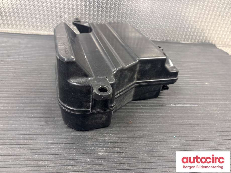 Høyttaler motorlyd, AVAS (Acoustic Vehicle Alerting System) til Porsche Taycan 2019-->>  (PORSCHE|PAD 035 916|9J1 035 916|)