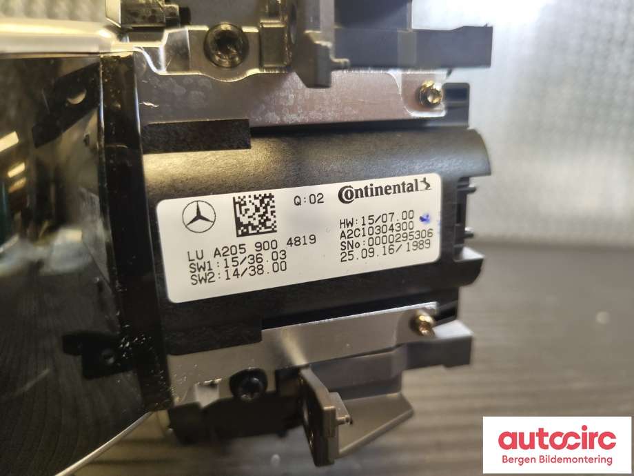 Bilstereo diverse til Mercedes C-Klasse 2014-2018 (Fase 1) (W205) (W205) (MERCEDES|A 205 900 59 15|A 205 905 66 07|A 205 905 93 06)