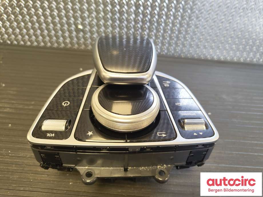 Bilstereo diverse til Mercedes C-Klasse 2014-2018 (Fase 1) (W205) (W205) (MERCEDES|A 205 900 59 15|A 205 905 66 07|A 205 905 93 06)