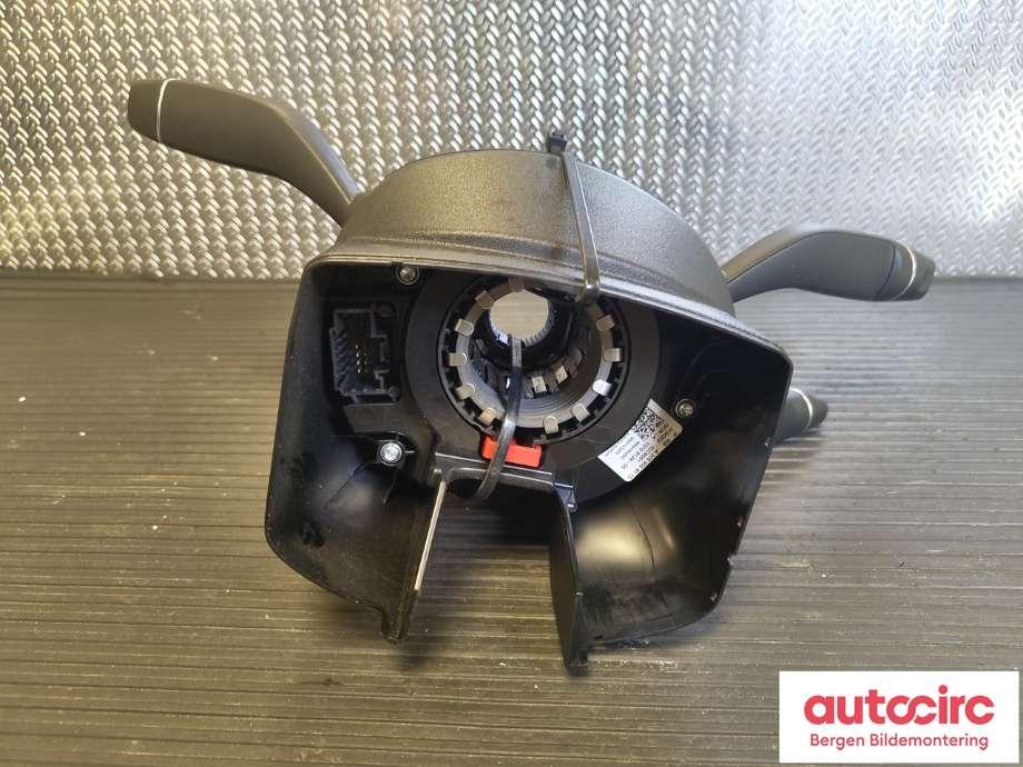 Bryter combi til Mercedes C-Klasse 2014-2018 (Fase 1) (W205) (W205) (MERCEDES|A 205 900 81 12|)