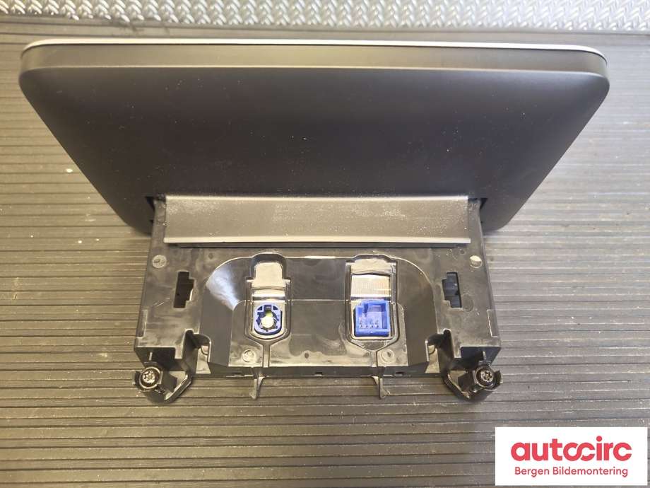 Multimedia display (MCU - Media Controller Unit) til Mercedes C-Klasse 2014-2018 (Fase 1) (W205) (W205) (MERCEDES|A 205 900 17 13|A 205 900 41 13|)