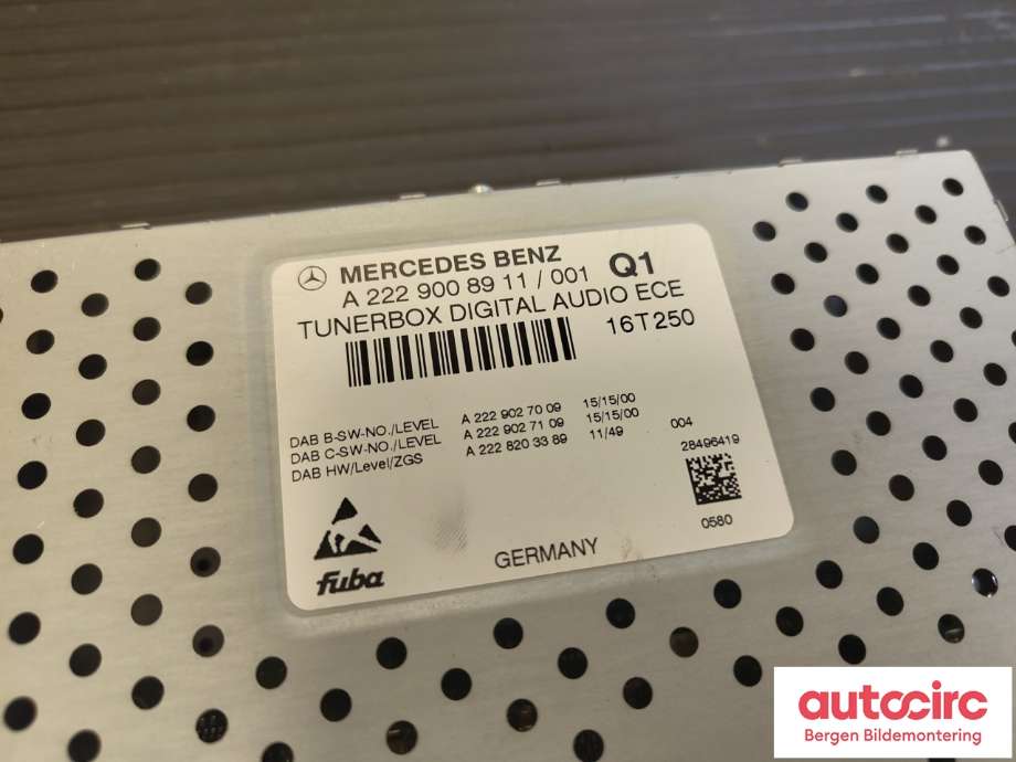Bilstereo diverse til Mercedes C-Klasse 2014-2018 (Fase 1) (W205) (W205) (MERCEDES|A 222 900 89 11|A 222 900 53 17|)