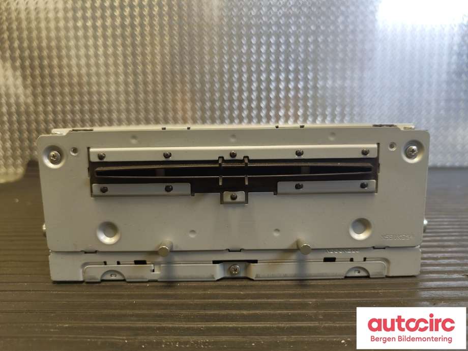 Bilstereo til Mercedes C-Klasse 2014-2018 (Fase 1) (W205) (W205) (MERCEDES|A 205 900 37 29|A 205 900 02 41|)