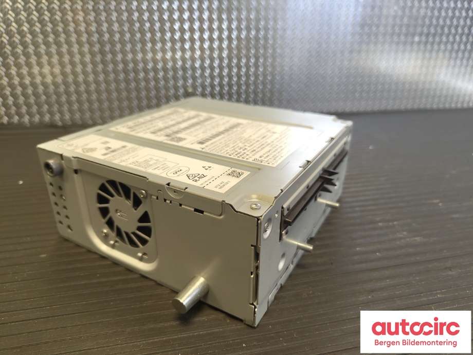 Bilstereo til Mercedes C-Klasse 2014-2018 (Fase 1) (W205) (W205) (MERCEDES|A 205 900 37 29|A 205 900 02 41|)