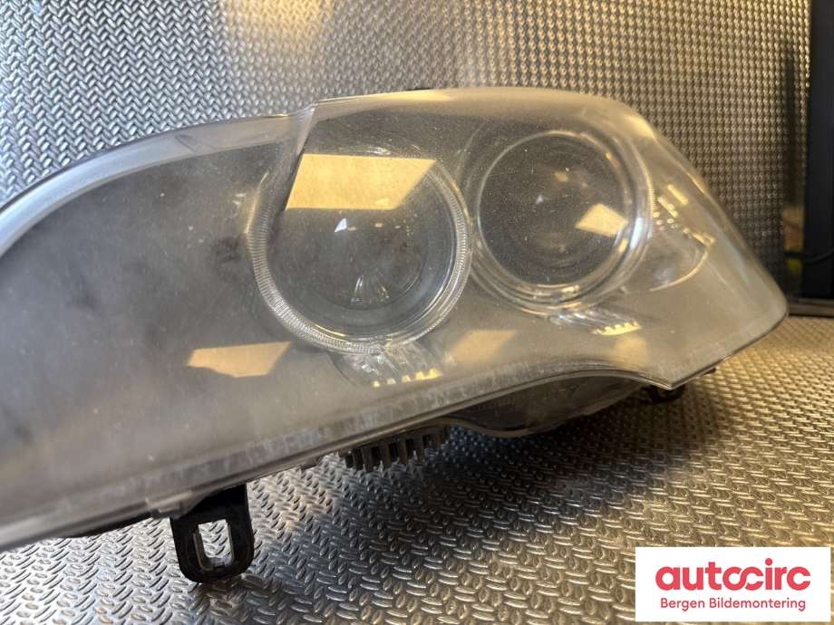 Frontlykt venstre halogen til BMW X5 2007-2013 (E70) (E70) (BMW|63 12 7 278 045|)