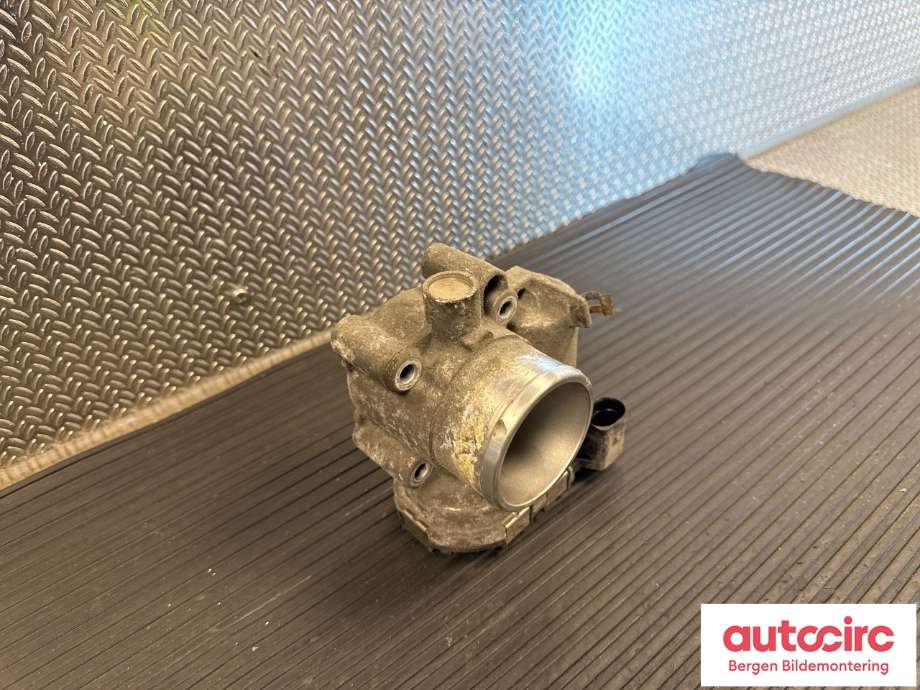 Spjeldhus til Ford Fiesta 2008-2012 (Type VI, Fase 1)  (FORD|1538498|8A6G-9F991-AB|)