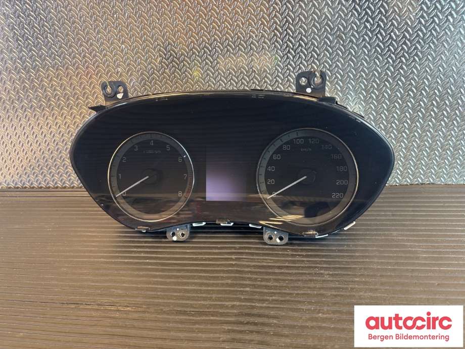 Speedometer til Hyundai i20 2015-2020 (Type II) (HYUNDAI|94013C 8011|)