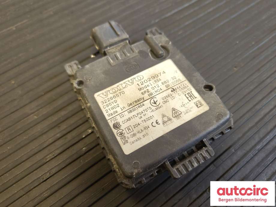 Sensor radar til Volvo V90 / V90 CC / S90 2016-->>  (VOLVO|32286570|)