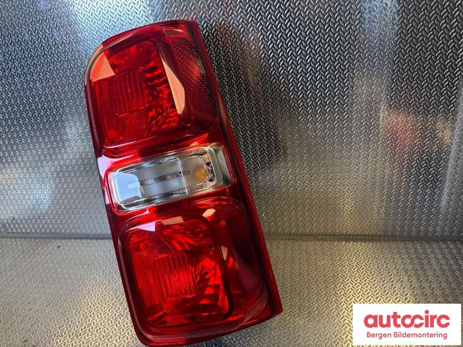 Baklykt høyre til Peugeot Expert 2016-->> (Type III)  (PEUGEOT|98 082 430 80|)
