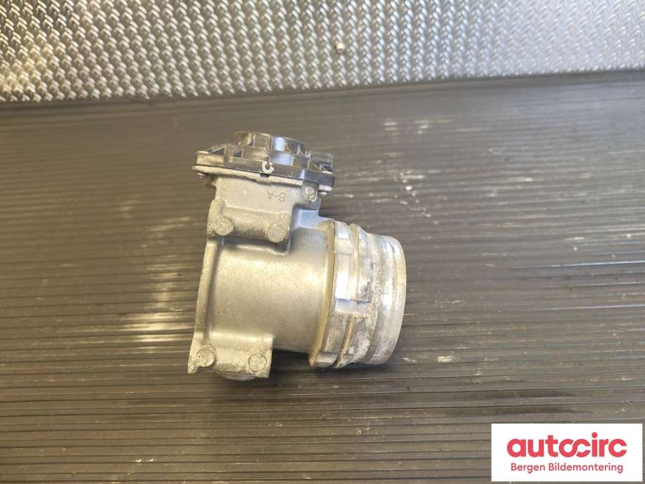Spjeldhus til Volvo V90 / V90 CC / S90 2016-->>  (VOLVO|31293736|)
