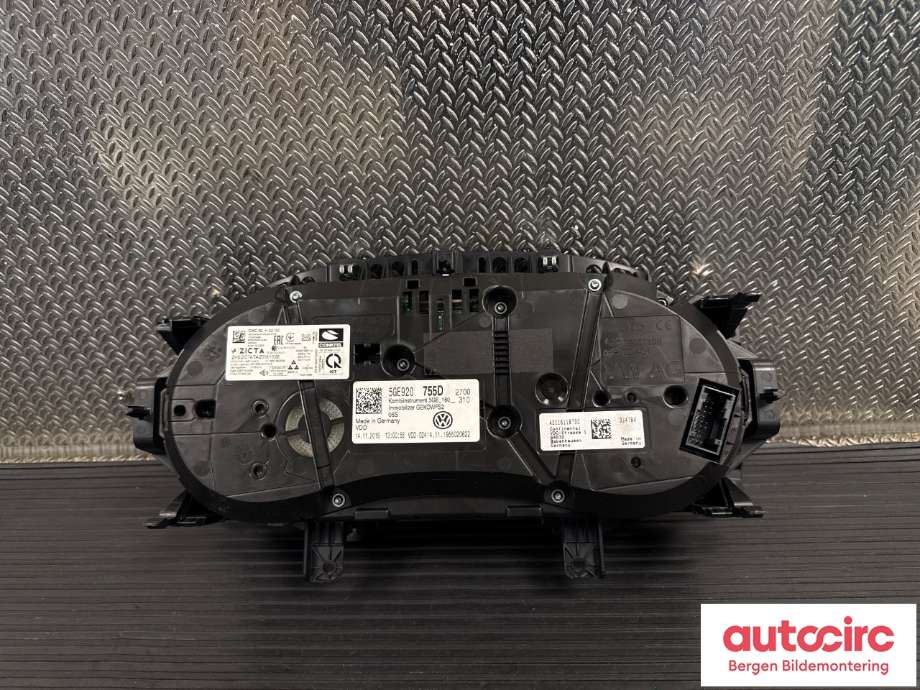 Speedometer til VW e-Golf 2017-2020 (Fase 2)  (VOLKSWAGEN|5GE 920 755 D|)