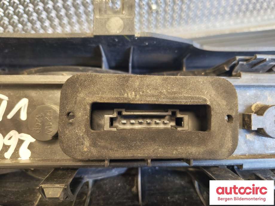Baklykt venstre til Mercedes Vito/Viano 2004-2010 (Fase 1) (W639) (W639) (MERCEDES|A 639 820 16 64|)
