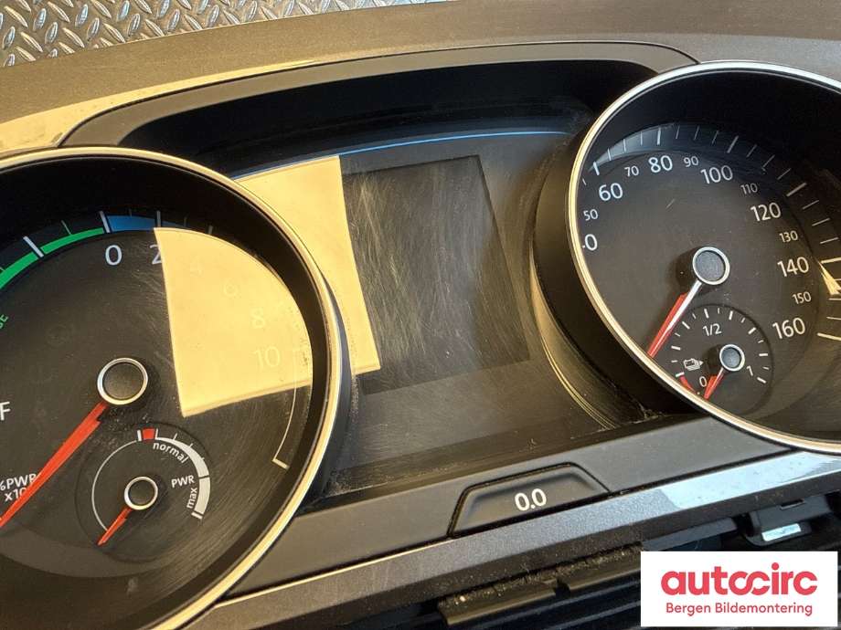Speedometer til VW e-Golf 2014-2017 (Fase 1)  (VOLKSWAGEN|5GE 920 755 A|)