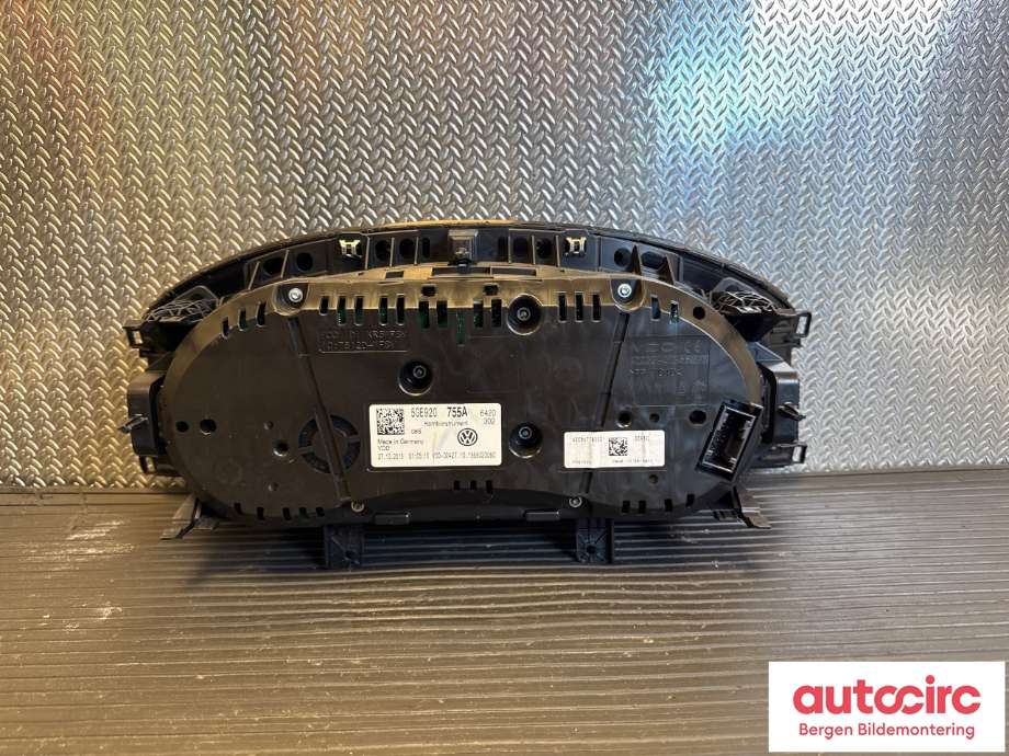 Speedometer til VW e-Golf 2014-2017 (Fase 1)  (VOLKSWAGEN|5GE 920 755 A|)