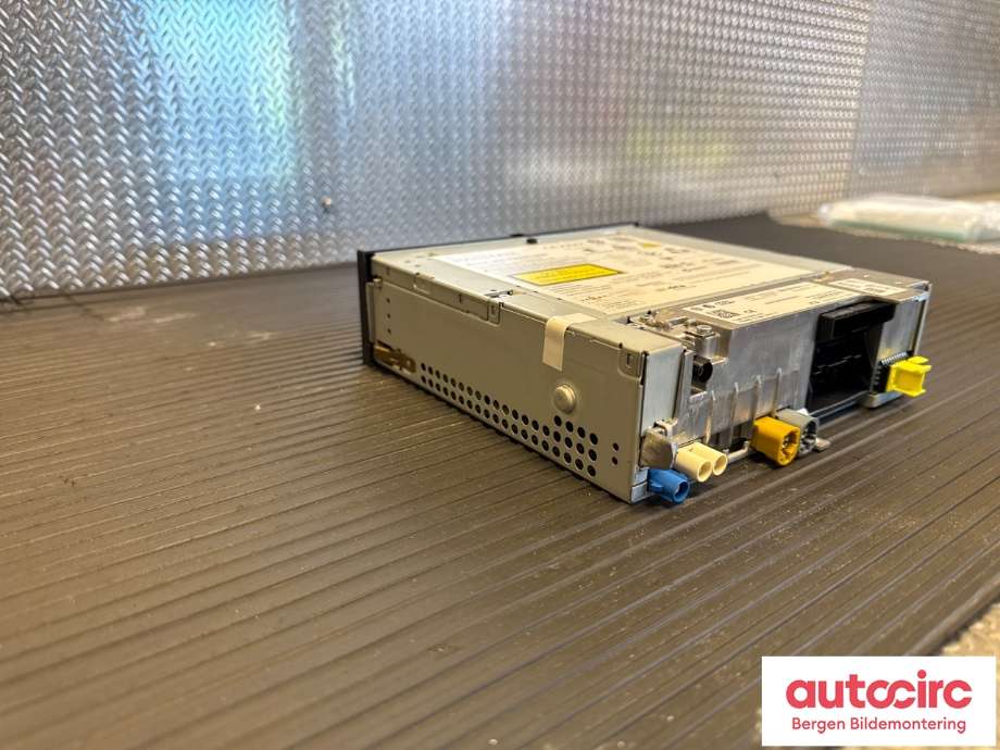 Bilstereo til VW e-Golf 2014-2017 (Fase 1)  (VOLKSWAGEN|3G0 035 020 C|)