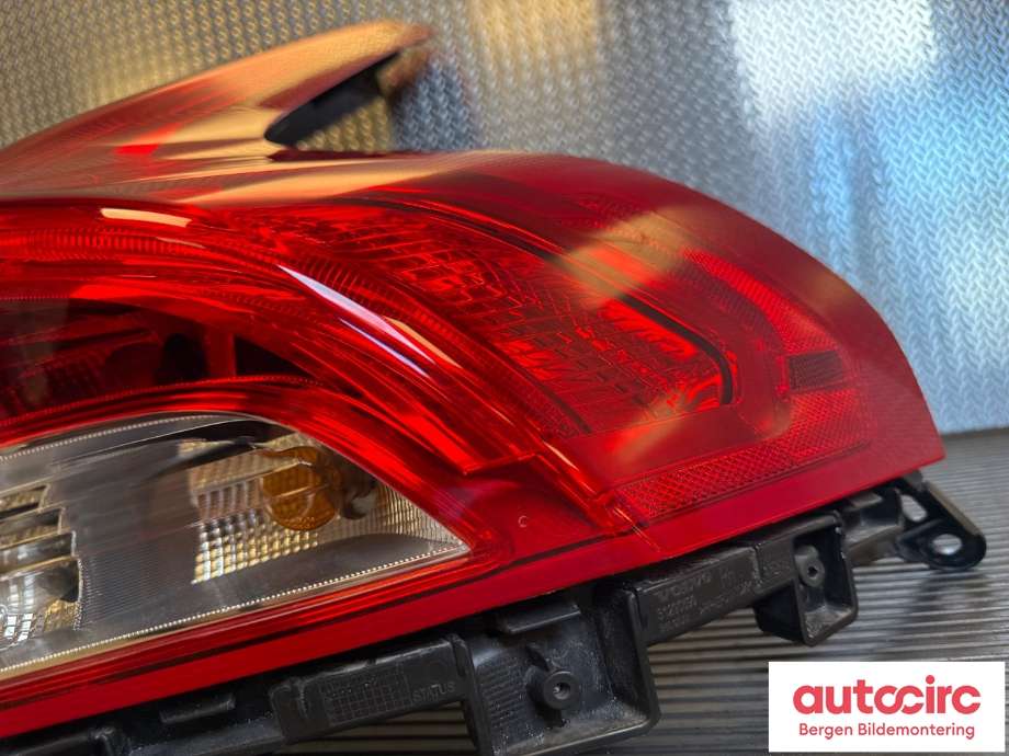 Baklykt høyre til Volvo V40 2012-2019  (VOLVO|31395845|)
