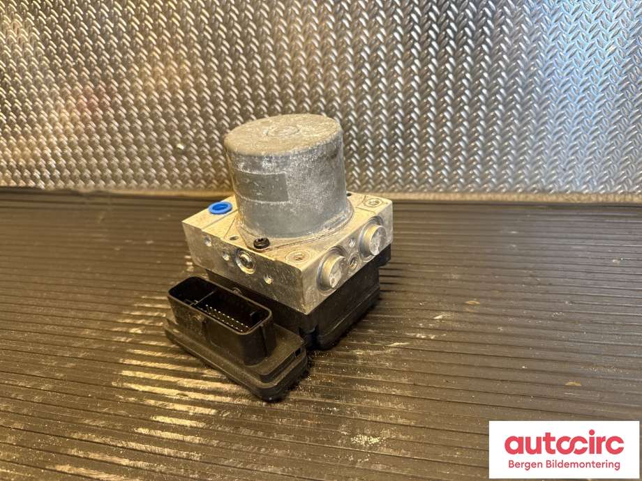 ABS sentral til Hyundai i20 2015-2020 (Type II)  (HYUNDAI|58920C 8250|)