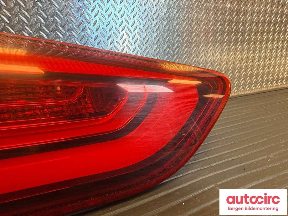 Baklykt venstre indre til Hyundai i20 2015-2020 (Type II)  (HYUNDAI|92403C 8100|)