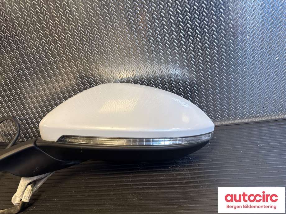 Speil venstre til VW e-Golf 2014-2017 (Fase 1)  (VOLKSWAGEN|5G1 857 507 DA|)