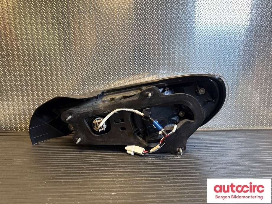 Baklykt venstre til Toyota GT86 2012-->> (TOYOTA|SU00305809|)