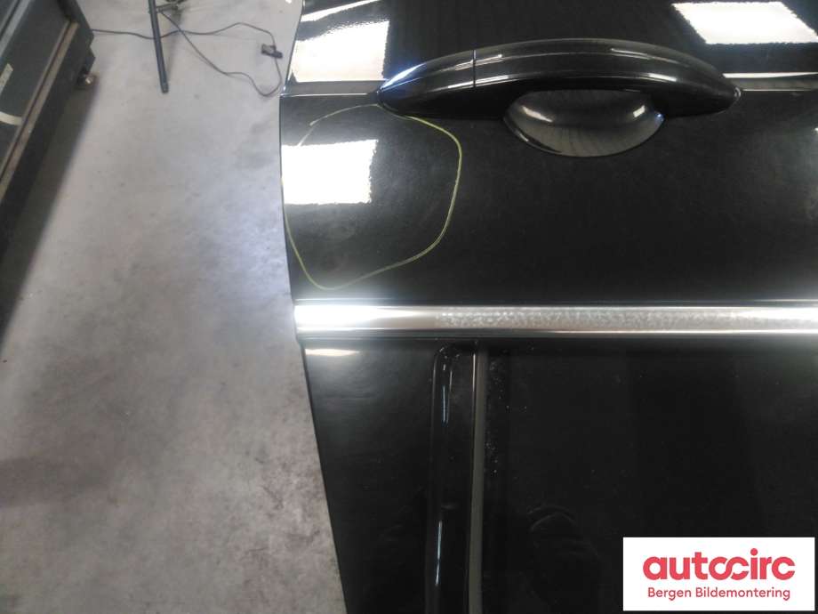 Dør venstre bak til Ford S-Max 2010-2015 (Type I, Fase 2) (FORD|1693746|PAM21-R24631-AC|)
