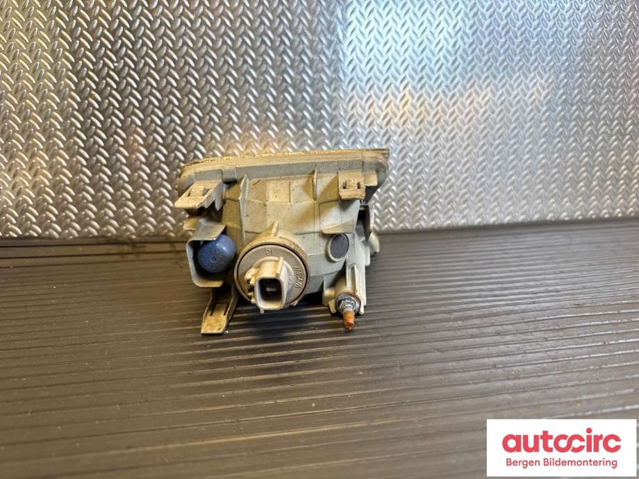 Blinklykt høyre til Toyota Prius 2009-2016 (Type III) (COMBI) (COMBI) (TOYOTA|8151147013|8151147011|)