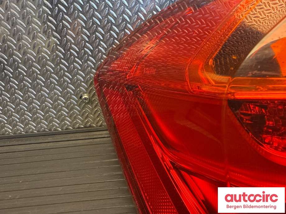Baklykt venstre til BMW 3-Serie 2012-2018 (F30/F31/F34) (F30/F31/F34) (BMW|63 21 7 312 845|)