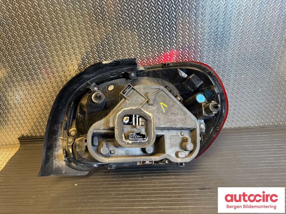 Baklykt venstre til Citroën C3 2016-->> (Type III) (CITROEN|98 122 575 80|)