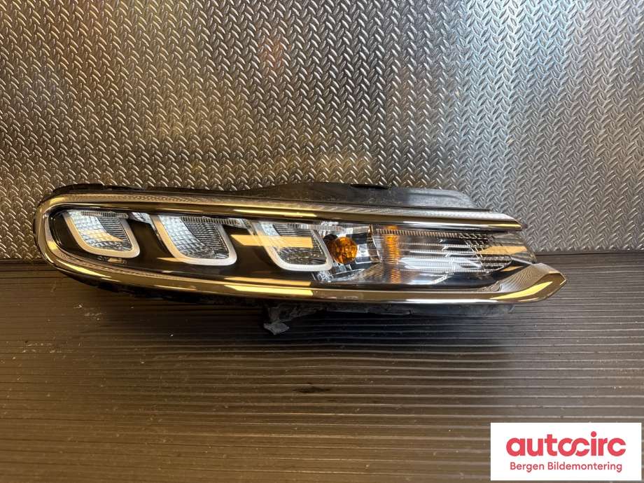 Frontlykt høyre halogen til Citroën C3 2016-->> (Type III) (CITROEN|98 208 778 80|)