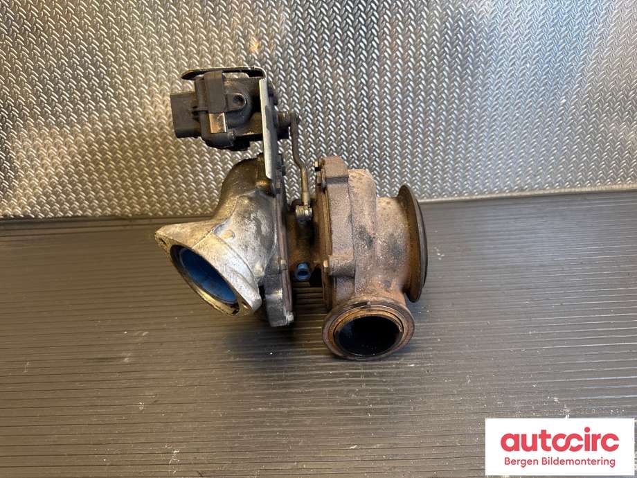 Turbo til BMW 3-Serie 2005-2011 (E90/E91/E92/E93) (E90/E91/E92/E93) (BMW|11 65 7 796 312|)
