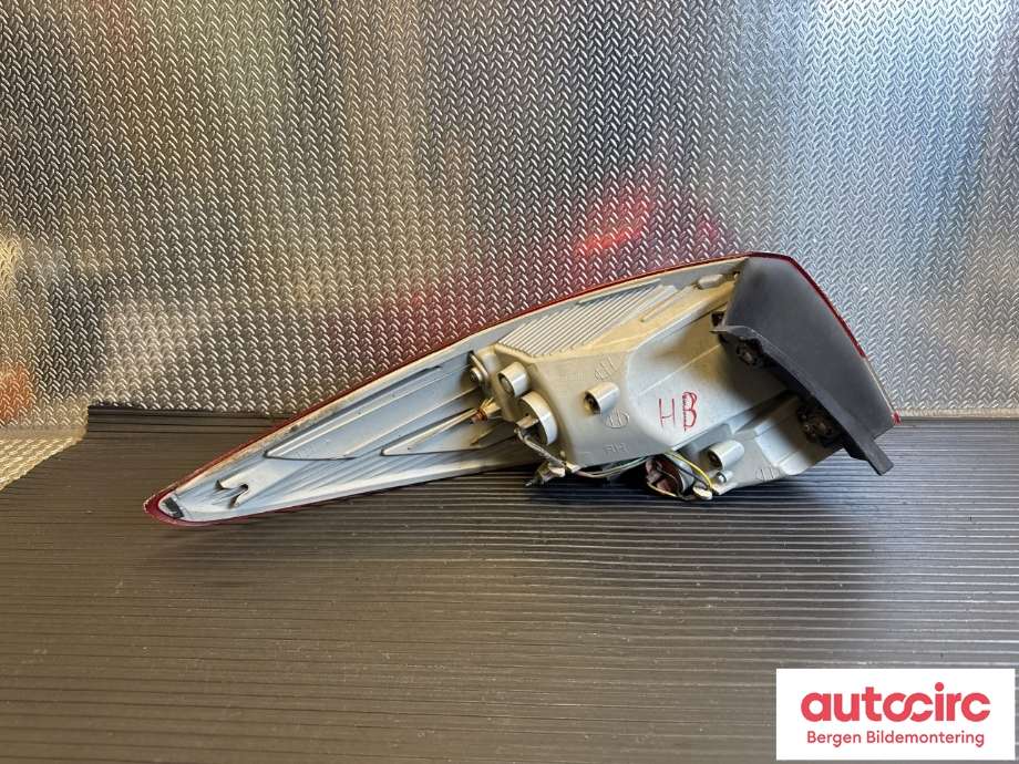 Baklykt høyre til Hyundai Ix35 2010-2015 (HYUNDAI|92402 2Y000|)