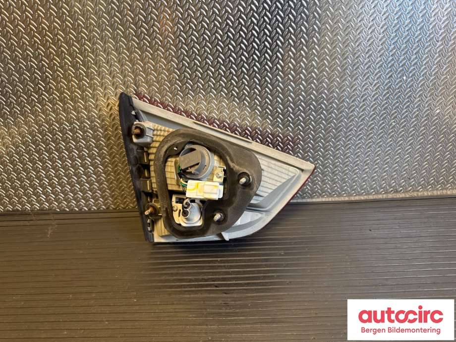 Baklykt høyre indre til Hyundai Ix35 2010-2015 (HYUNDAI|92406 2Y000|)