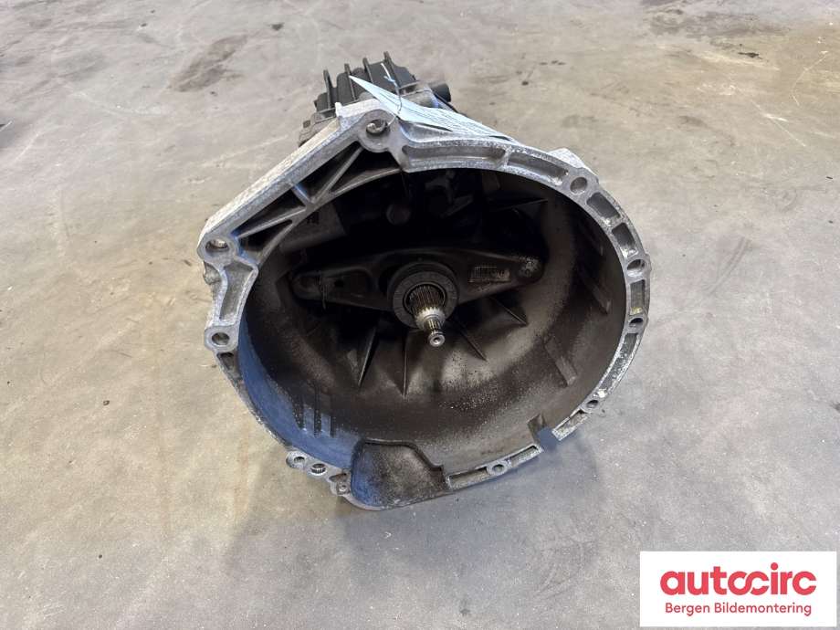 Girkasse manuell 6-trinn til BMW 1-Serie 2004-2011 (E81/E82/E87/E88) (E81/E82/E87/E88) (BMW|23 00 8 610 985|)