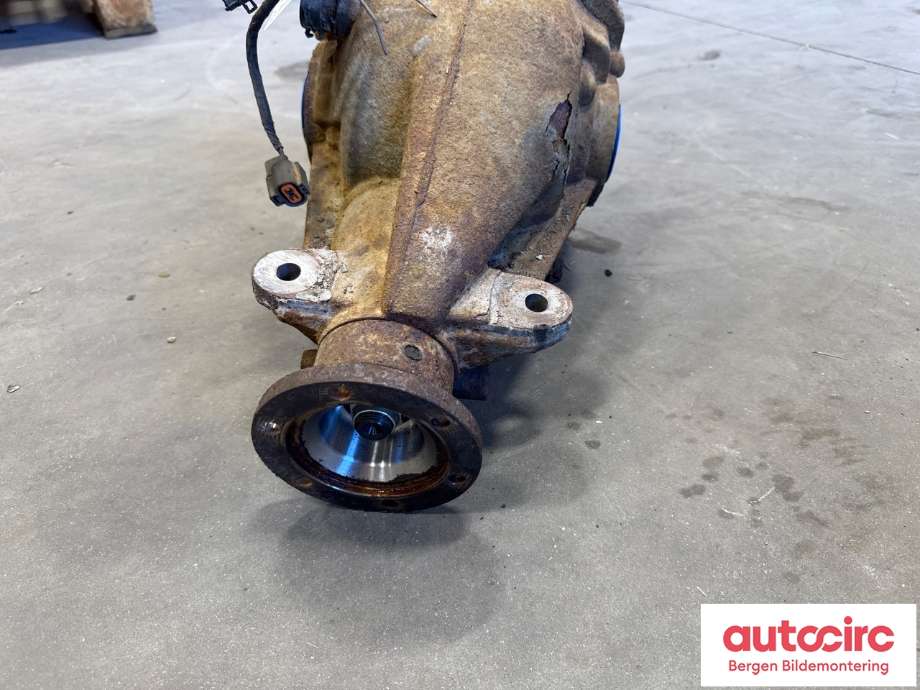 Kardang klokke bak til Mitsubishi Pajero 2007-2016 (Type IV, Fase 1) (MITSUBISHI|3501A326|)
