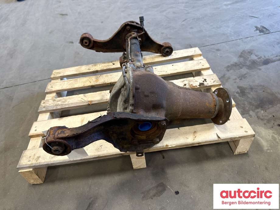 Kardang til Mitsubishi Pajero 2007-2016 (Type IV, Fase 1) (MITSUBISHI|MR548646|)