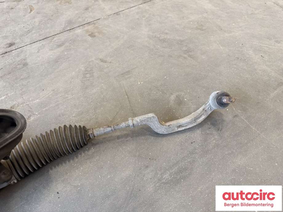 Tannstang elektrisk til Mercedes B-Klasse 2011-2018 (W246) (W246) (MERCEDES|A 246 460 45 01|A 246 460 94 00|A 246 460 33 01)
