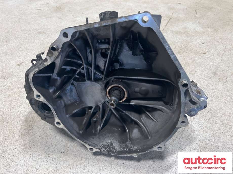 Girkasse manuell 6-trinn til Honda Accord 2008-2015 (Type VIII)  (HONDA|21000-RM0-000|)
