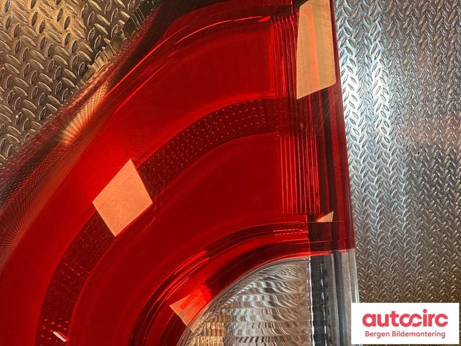 Baklykt venstre til Mercedes Citan 2021-->> (W420) (W420) (MERCEDES|A 420 906 13 00|)