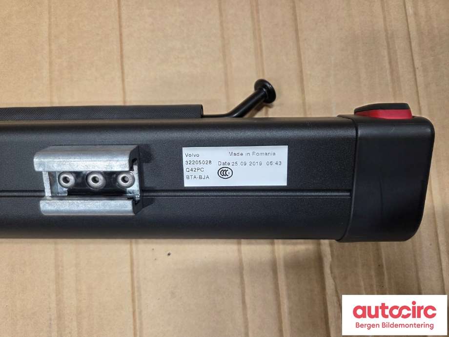 Diverse deler til Volvo V90 / V90 CC / S90 2016-->> (VOLVO|32205028|)