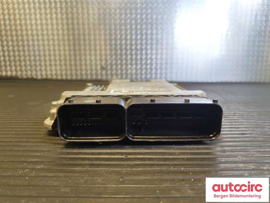 Styreenhet motor til VW Golf VII 2012-2017 (Fase 1)  (VOLKSWAGEN|04L 906 021 M|)