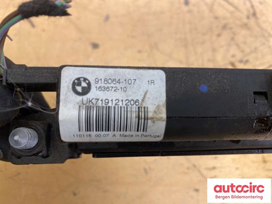 Baklukelås til BMW 4-Serie 2013-2020 (F32/F33/F36) (F32/F33/F36) (BMW|51 24 7 191 212|918064-107)