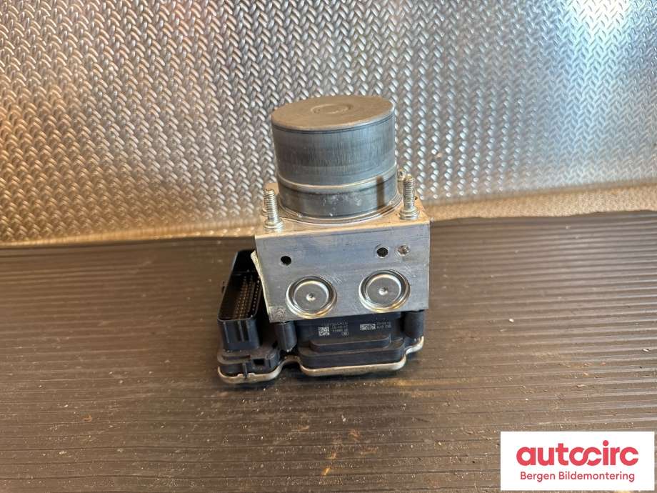 ABS sentral til Mercedes Citan 2021-->> (W420) (W420) (MERCEDES|A 420 900 14 06|A 420 900 09 06|)