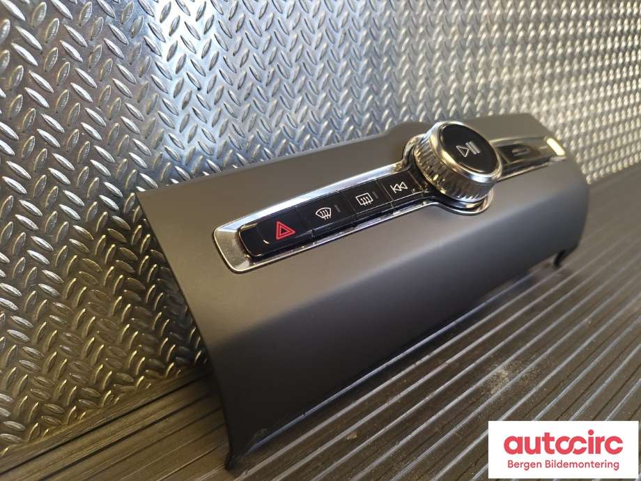 Bilstereo diverse til Volvo XC60 2017-->> (Type II) (VOLVO|31398845|)