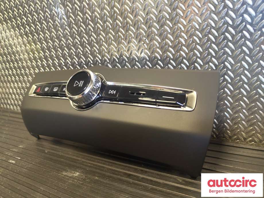 Bilstereo diverse til Volvo XC60 2017-->> (Type II) (VOLVO|31398845|)
