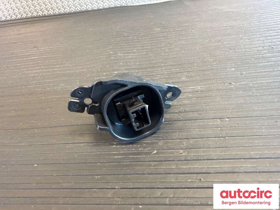 Bryter nødblink til Nissan NV200 2010-2019  (NISSAN|25290BJ00A|)