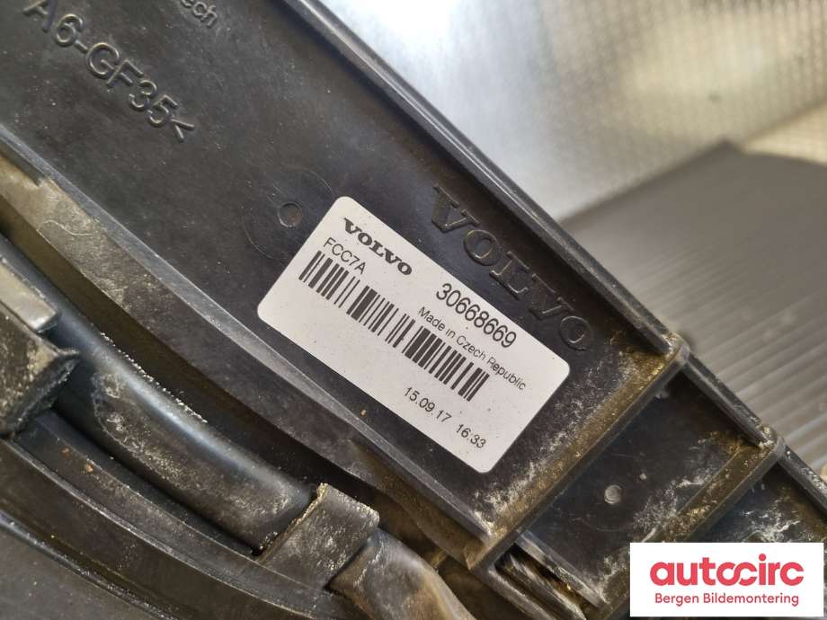 Radiator (automat gir) til Volvo XC60 2017-->> (Type II)  (VOLVO|32382136|)